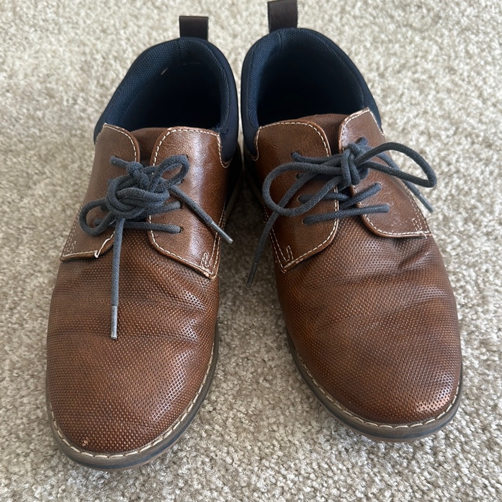 Kid’s Brown Leather Shoes